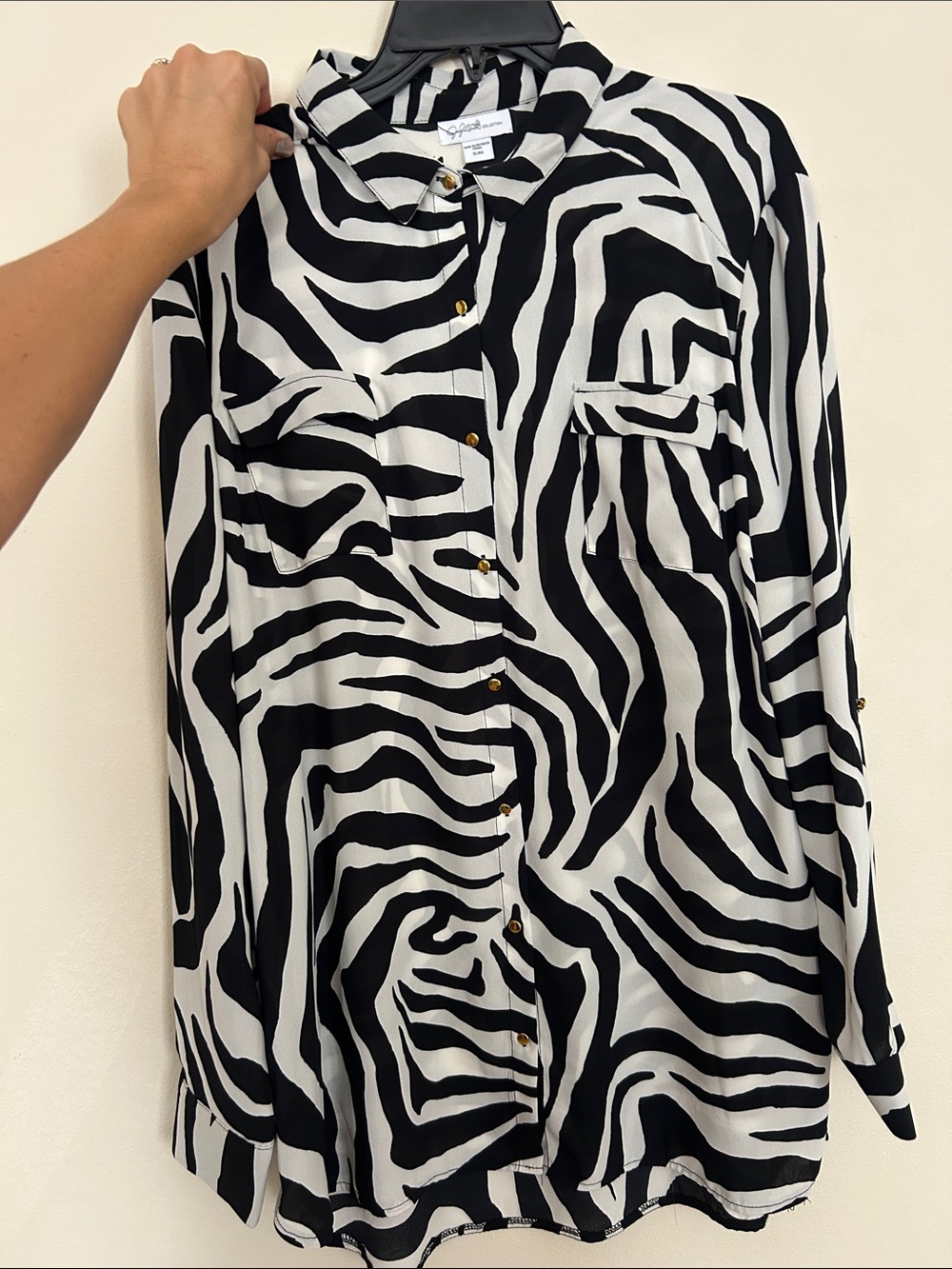 Jaclyn Smith Black and White Zebra Print Button-Down Shirt
